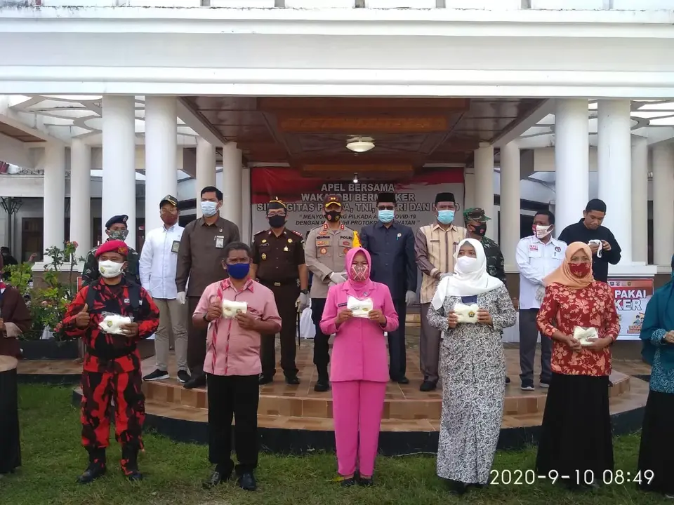 Kendalikan Covid-19 Melalui Wakatobi Bermasker