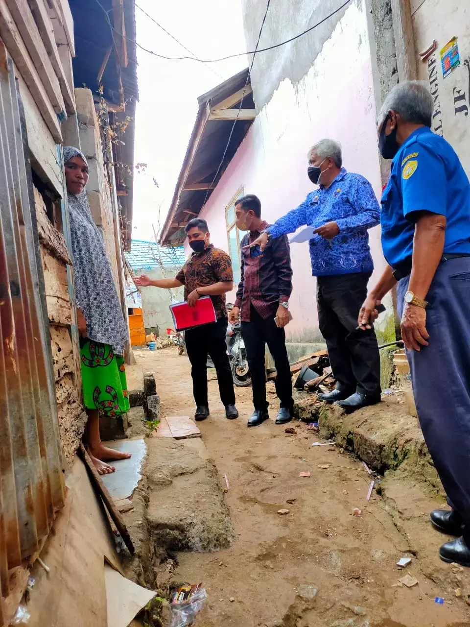 Nenek Hasnia Doakan Wali Kota Baubau Dilimpahi Rezeki