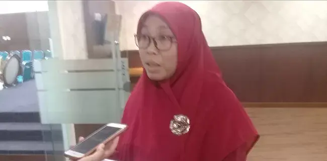 PKS: Rakyat Butuh Bantuan Pemerintah, Bukan Justru Dibebani Dengan Menghapus BBM Premium Dan Pertalite