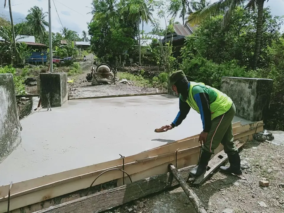Jembatan Pertama TMMD ke-109 Sidrap Tuntas di Kerjakan