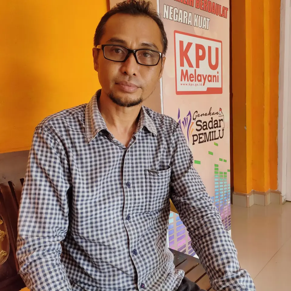 Siapkan Debat Calon Bupati Butur, KPU Butur Konsultasi KPU Provinsi dan UHO