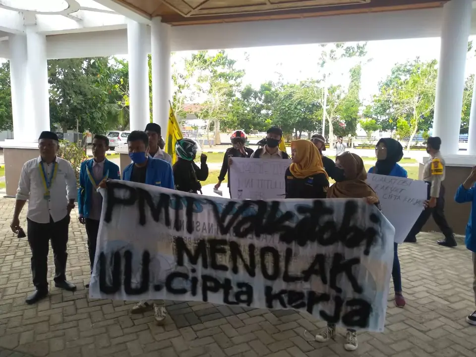 PMII Tolak UU Cipta Kerja