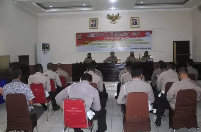 Jelang Operasi Zebra Anoa 2020, Kapolres Buton Latih Personil