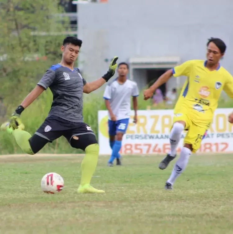 Ababil Syahbela Merumput Bersama Putra Sinar Giri