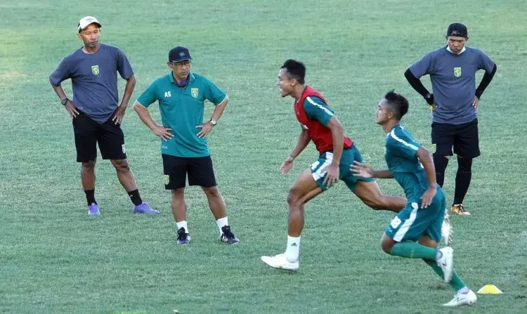 Persebaya Bakal Hentikan Latihan