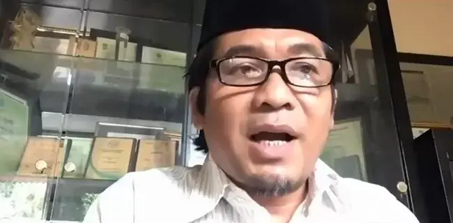 Soal Penolakan Omnibus Law UU Ciptaker, Ray Rangkuti: Pak Jokowi, Keresahan Ini Enggak Bisa Diselesaikan Dengan Menangkap Orang