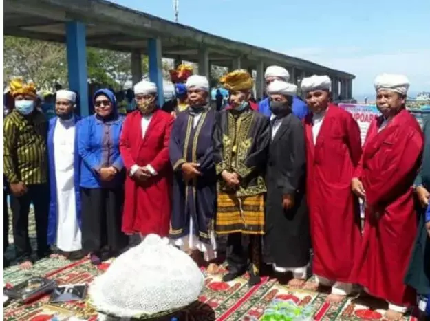 Ritual Adat Tuturangiana Batupoaro Kota Baubau Berlangsung Sederhana