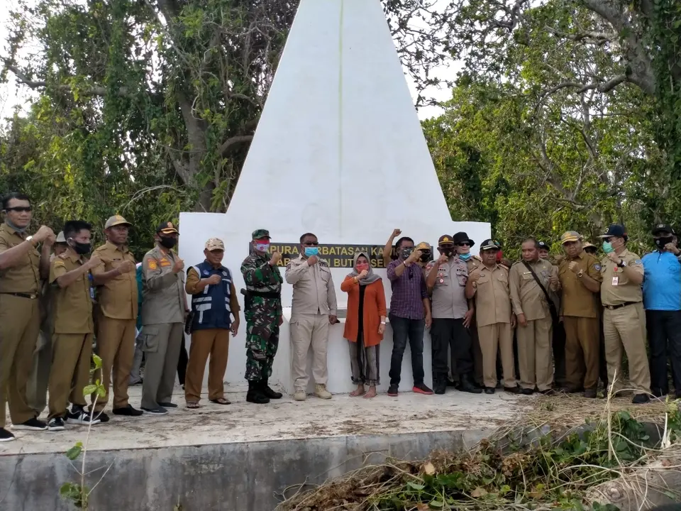 Ajak OPD Tinjau Pulau Kawi Kawia, Bupati Arusani: Pulau Ini Milik Busel, 2021 Mulai Kita Bangun