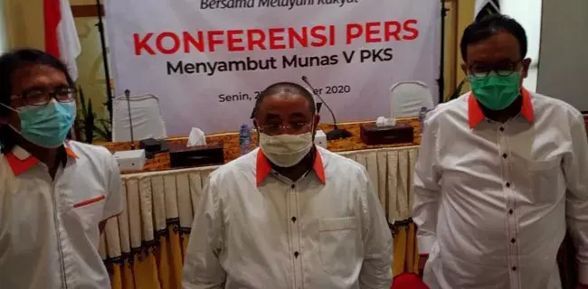 Pangdam Jaya Usul FPI Dibubarkan, Sekjen PKS: Aneh, Offside Kalau Dia Yang Bicara