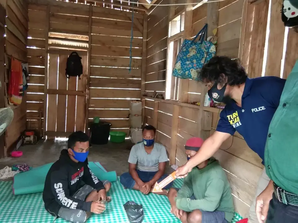 Pesta Miras, Seorang Warga di Buton Tewas, Mulut Berbusa