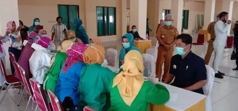 Peringati Hari Ibu, PKK Buton Gratiskan Rapid Test Kaum Perempuan