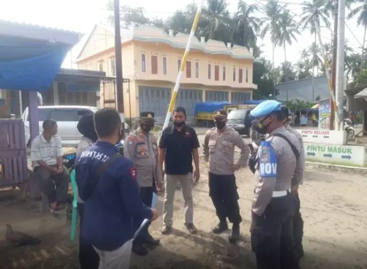 Polres Buton Razia Petasan