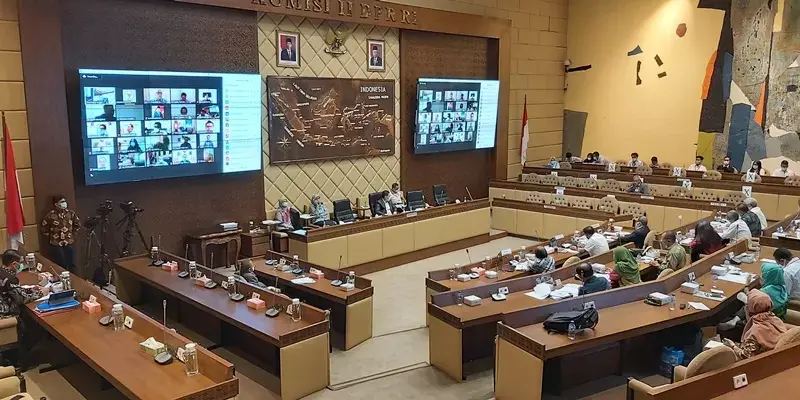 Moeldoko Dicecar Komisi II DPR Terkait Peran Dan Fungsi Stafsus Milenial