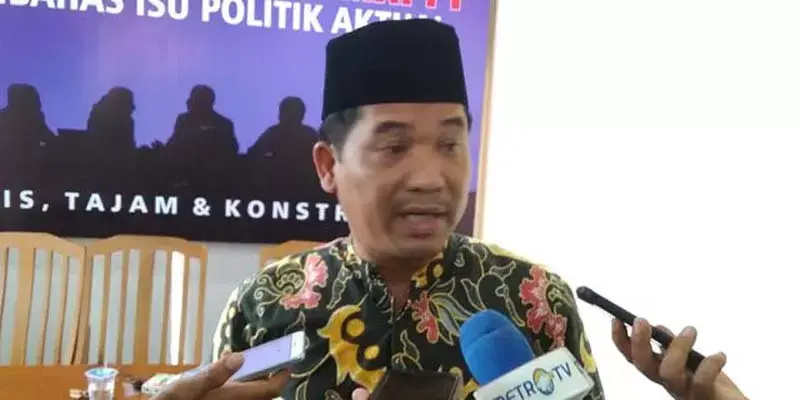 "Amerika: Ratusan Tahun Berdemokrasi, Puluhan Dinasti Politik Berkembang. Indonesia: Puluhan Tahun Reformasi, Ratusan Dinasti Politik Bermunculan"