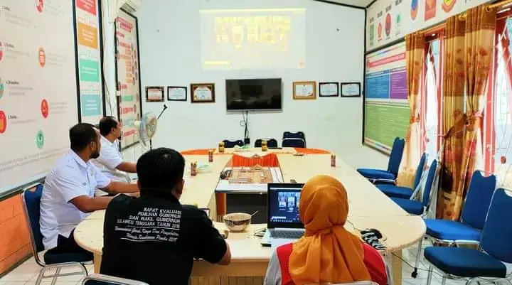 KPU Buton Ikut Pleno Penetapan Rekapitulasi DPB Triwulan IV Tingkat Provinsi