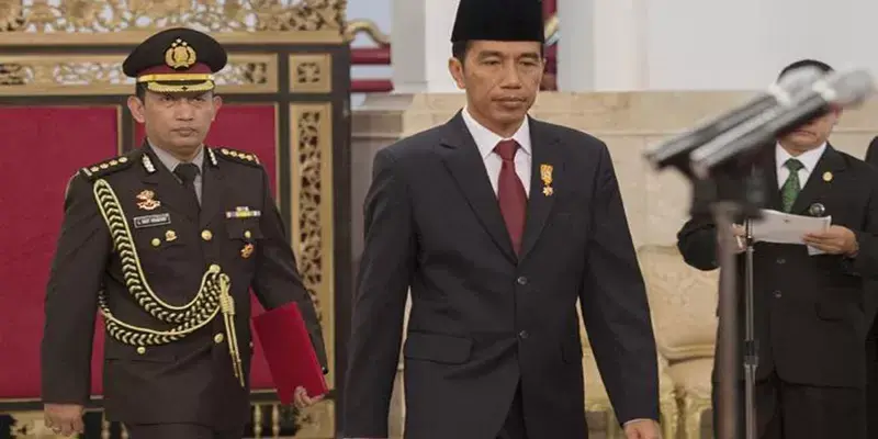 Perintahkan Kapolri Agar Lebih Selektif Sikapi UU ITE, Jokowi: Hati-hati Terjemahkan Pasal Yang Multitafsir