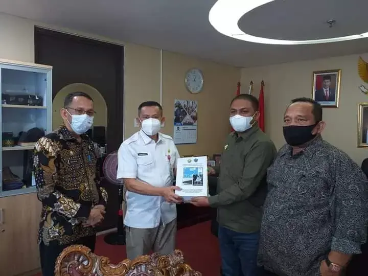 Setelah Menteri ATR/BPN, Bupati Busel Sambangi Kemendagri Terkait Pulau Kawi Kawia