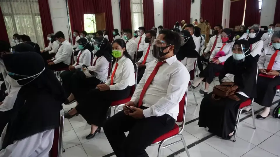 Perkuat Kinerja Pemkab, 56 CPNS Busel Dituntut Lebih Inovatif Dan Kreatif