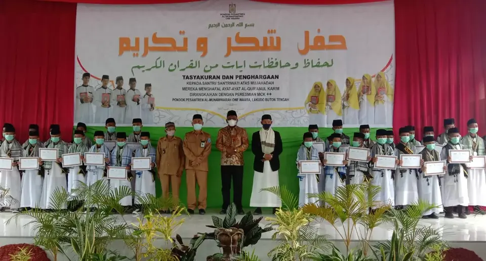 Sudah Dekat dengan Warganya, Kades One Waara Sebut Samahuddin Tak Akan Dilupa