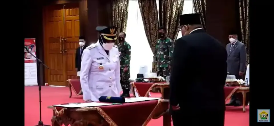 Gubernur Ali Mazi Lantik Bupati Muna dan Pj Bupati Konsel