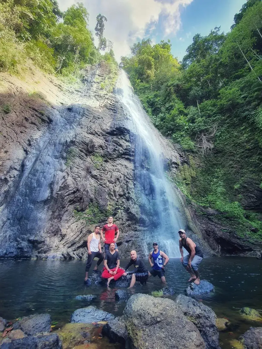 Keindahan Air Terjun Bembe, Hipnotis Ngebolang Baubau
