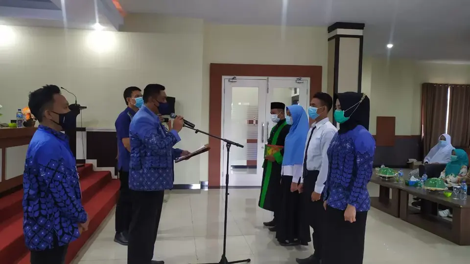 29 Lulusan Sarjana Muda Farmasi Disumpah