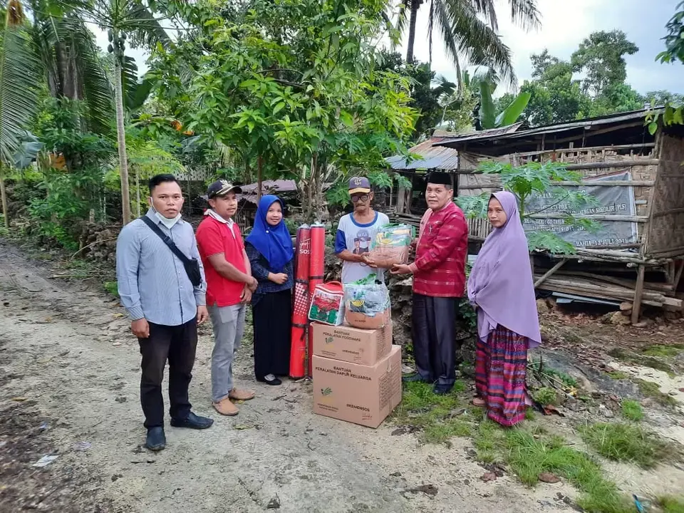 Dinsos Buteng Salurkan Bantuan Tanggap Darurat Korban Kebakaran