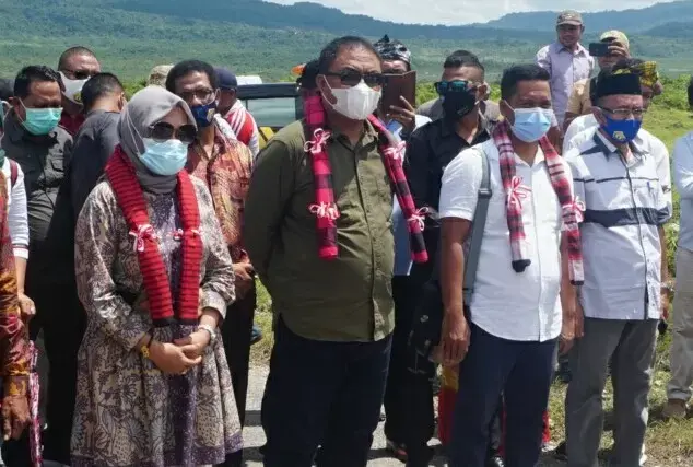 Tokoh Masyarakat: Sudah Lima Bupati, Nanti Bupati Arusani Hadirkan SMPN Di Desa Gerak Makmur, Kami Tidak Akan Lupakan Bapak