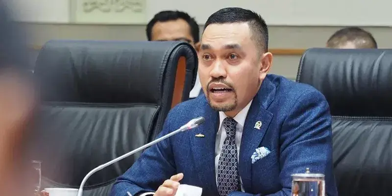 Propam Polri Luncurkan Aplikasi Pengaduan, Pimpinan Komisi III: Lapor, Kalau Ada Polisi Tidak Disiplin