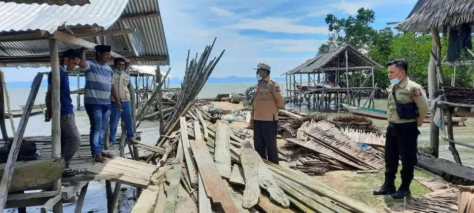 Pasca Bencana, Pemkab Buteng Turunkan Bantuan di Desa Tanailandu