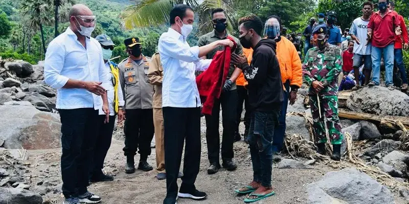 Pengungsi Di NTT Keluhkan Harga BMM Mahal, Jokowi: Saya Terima Masukannya, Soal Logistik Cukup