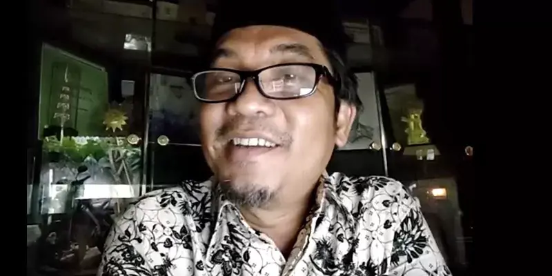 Jokowi Harusnya Bubarkan Kemenkominfo, Bukan Kemenristek