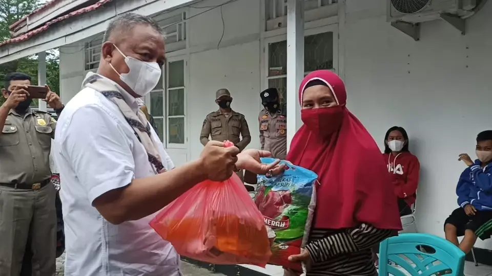 Kegiatan Semarak Ramadan Kwarcab Baubau Diakhiri Pembagian Sembako dan Masker