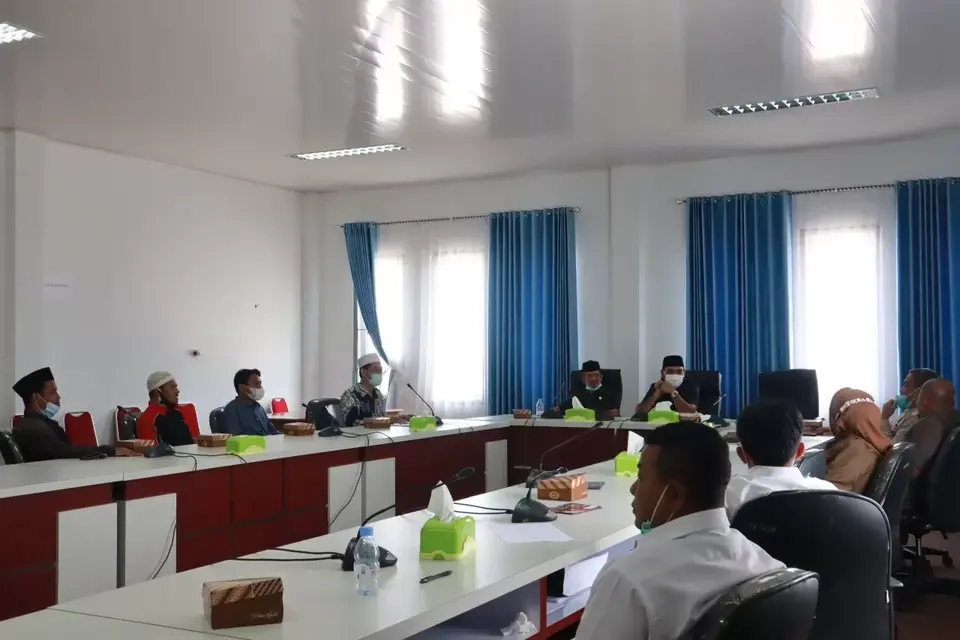 Kecam Zionis Israel, Ketua DPRD Baubau: Jarak bukan Membuat kita Terpisah dengan Palestina