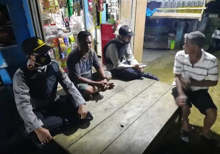 Ciptakan Rasa Aman di Tengah Masyarakat, Kapolsek Wolowa Door To Door System