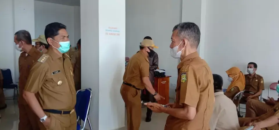 Kejar 1 Juta Vaksinasi Sehari. Pemkab Buton 500 Suntikan, Polres Baubau Buka Layanan Publik