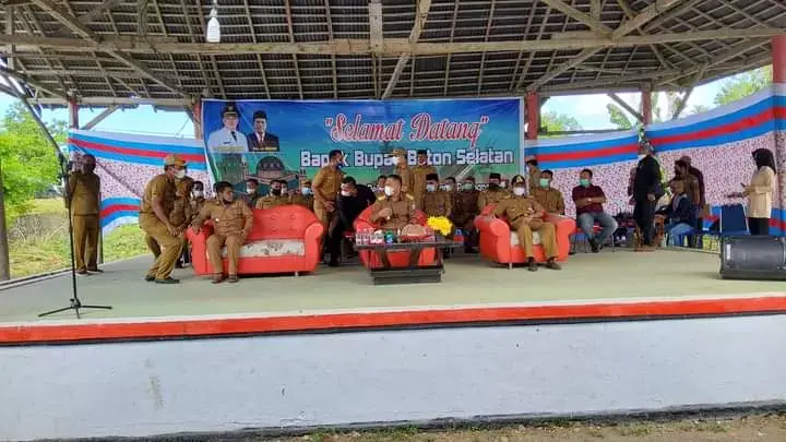 Berusia Lebih Dari Setengah Abad, Masjid Nurul Iman Sampolawa Perlu Direhab Total