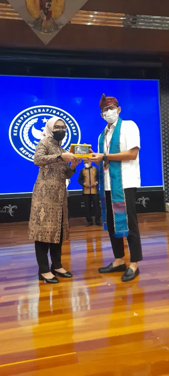 Pemkab Buton Tawarkan Konsep Aspal Wisata Edukasi di Kemenparekraf