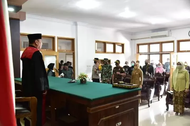 Hika Deriyansi Asril Putra Jabat Wakil PN Pasarwajo
