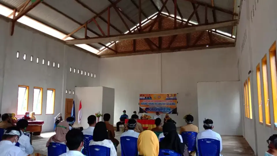 Bupati Buton Lantik Pengurus Karang Taruna Kecamatan Lasalimu