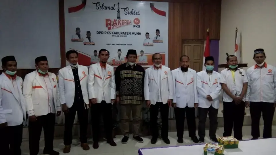 Rakerda, Sinyal PKS Bersama Rusman Emba ke Level Gubernur