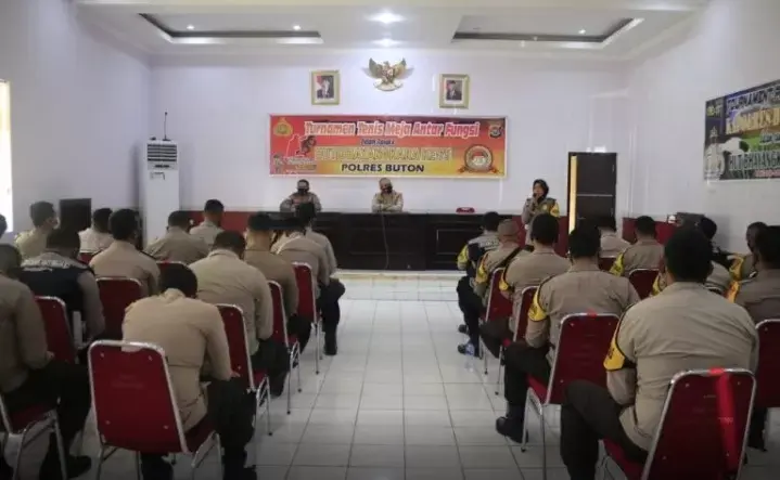 Kapolres Buton Anev Bhabinkamtibmas