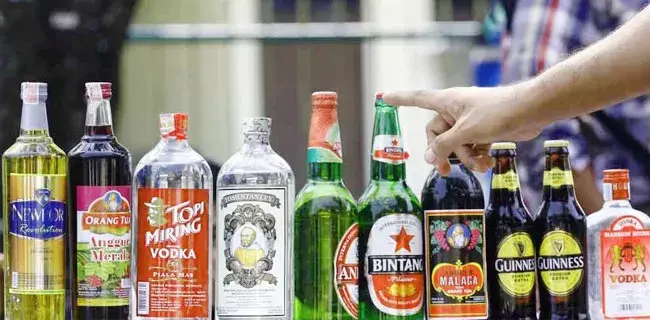 Jokowi Teken Perpres Baru Terkait Larangan Investasi Miras
