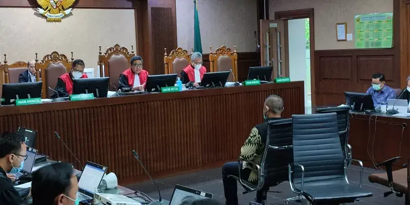 Wow…. Terungkap Dipersidangan, Duit Korupsi Bansos Mengalir Hingga Ke Oknum BPK, Nilainya Rp 1,1 M