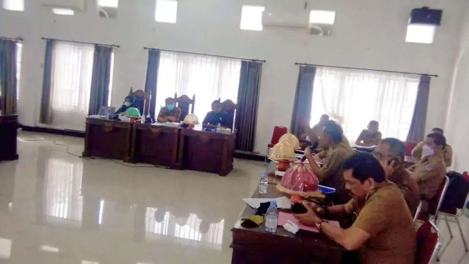 Dewan Desak Bupati Muna Lebur Dispar Dan Dikbud Jadi Satu SKPD, Ini Alasannya…