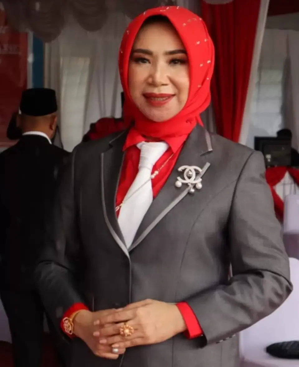 Inovasi Suarmawati di Dinas PPKB Baubau (4). Reward, Hingga Door to Door Layani Warga