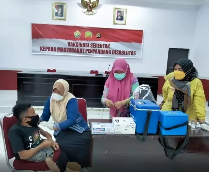 Vaksin Covid-19 di Buton Sasar Penyandang Disabilitas