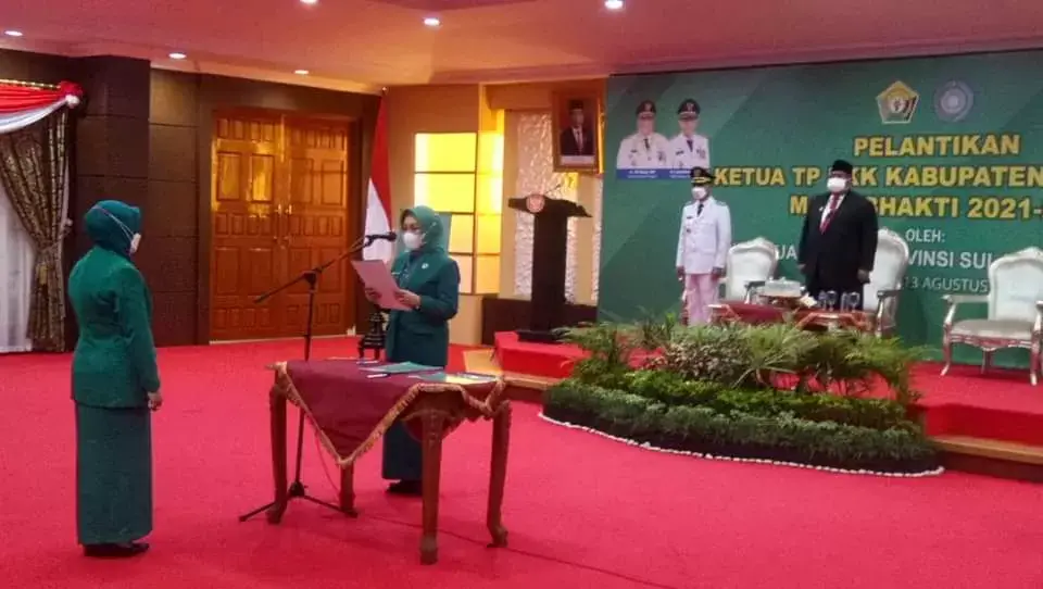 Lantik Ketua TP PKK Wakatobi, Nur Endang Ingatkan Arah Kebijakan TP PKK
