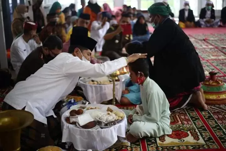 Pemkab Buton Gelar Ritual Pakande Ana-ana Maelu
