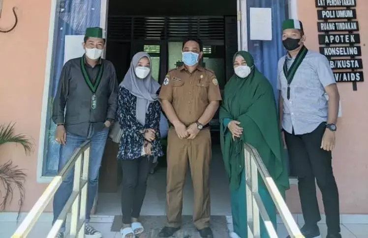 HMI FKIP Unidayan dan HMI Komisariat Unidayan Gandeng Barisan Muda Saliwu Gelar Vaksinasi